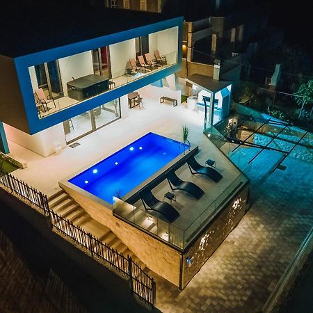 Villa Nada Drace Bagian luar foto